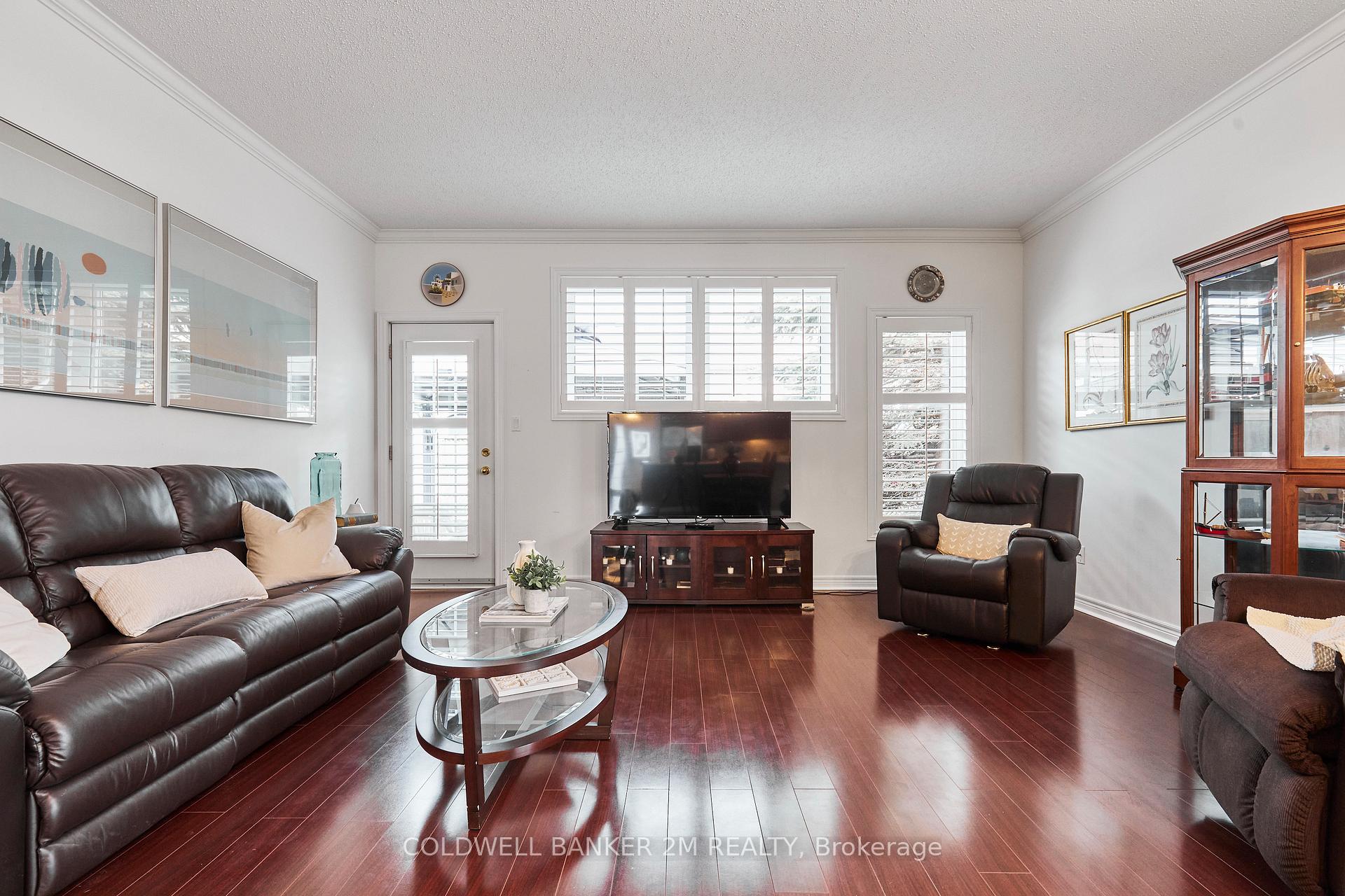 Photo 11 of 17 Garden Manor Place, Clarington, Newcastle — HOMEH