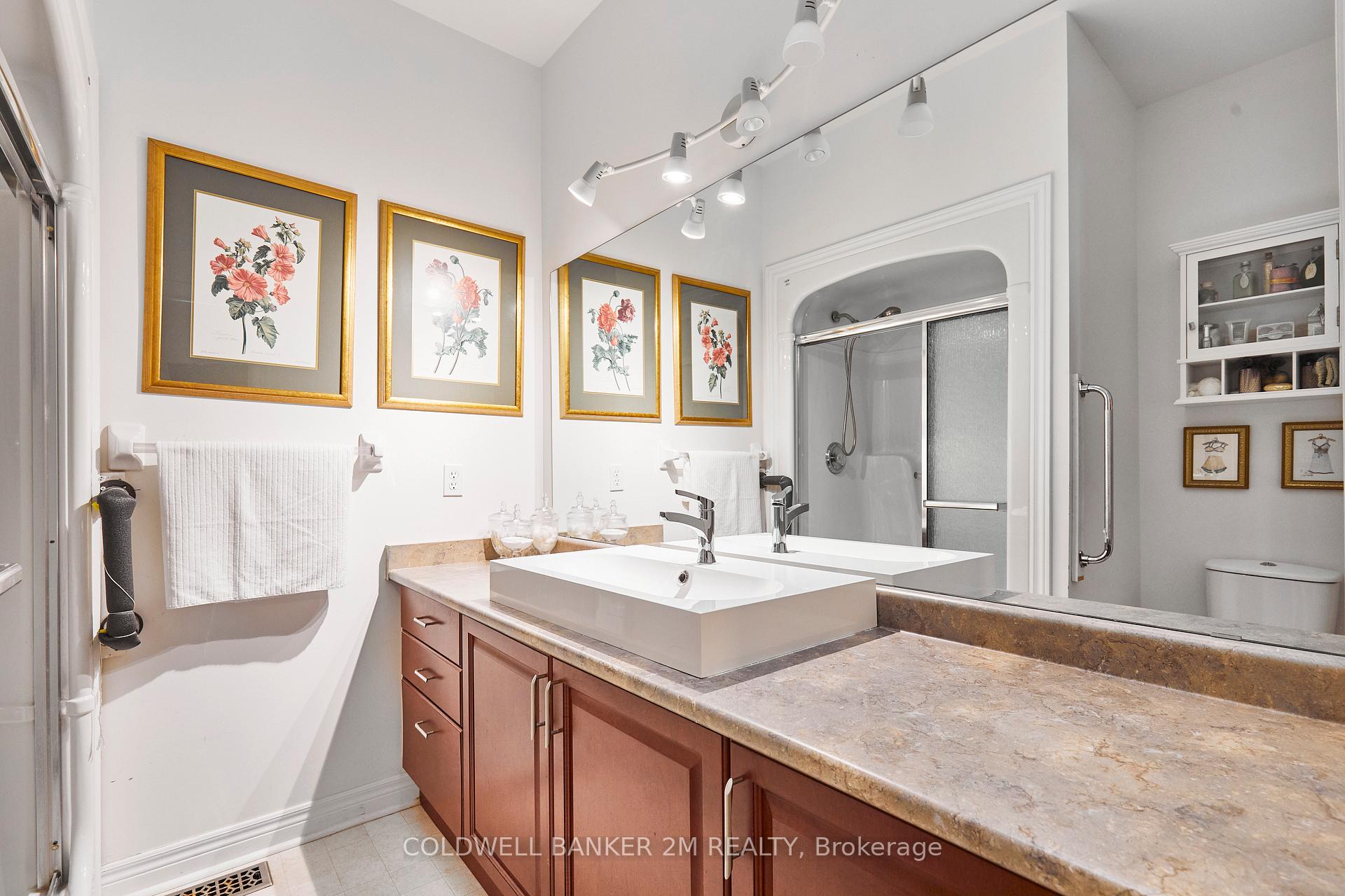 Photo 24 of 17 Garden Manor Place, Clarington, Newcastle — HOMEH