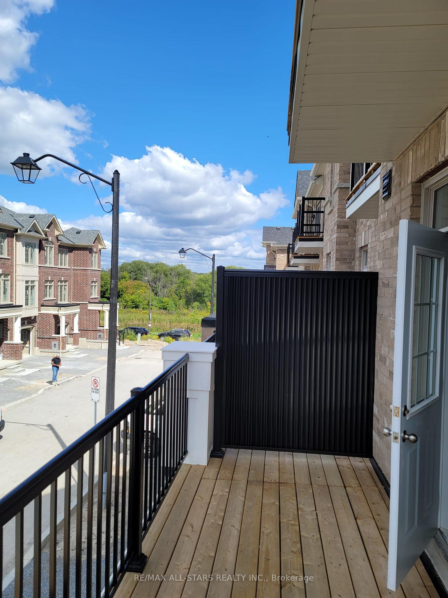 Photo 15 of 1 Royal Collection Way, Whitby, Lynde Creek — HOMEH