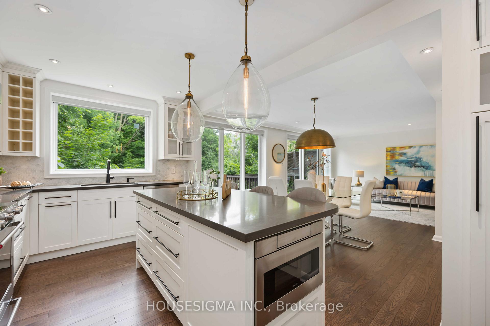 Photo 18 of 254 Glengrove Avenue W, Toronto, Lawrence Park South — HOMEH