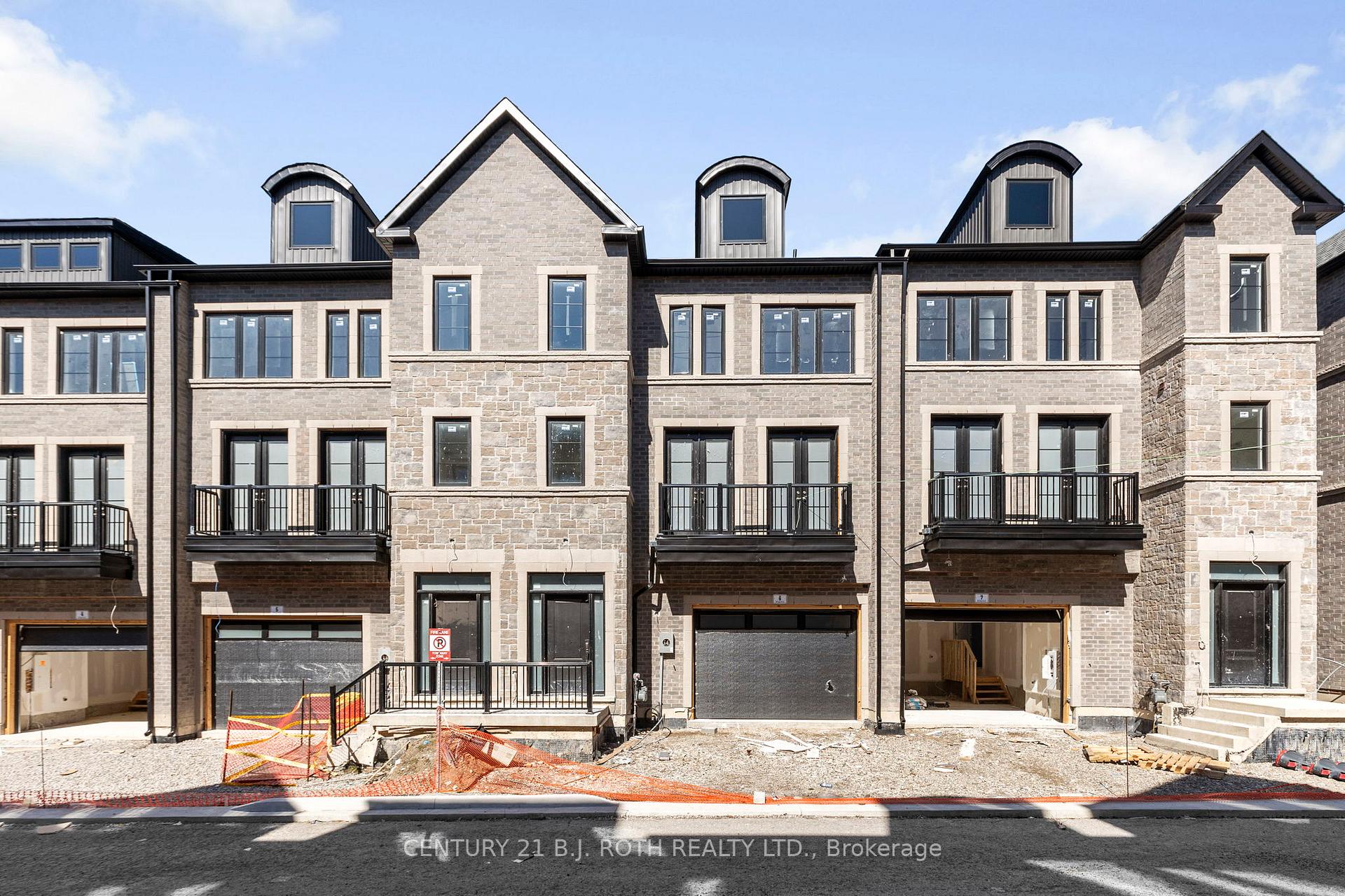 Front of Unit 6, 260 Eagle Street