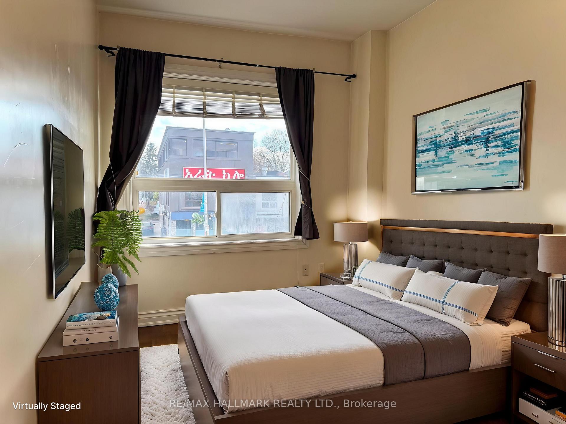 Photo 2 of Unit 1, 2038 Danforth Avenue, Toronto, Danforth — HOMEH