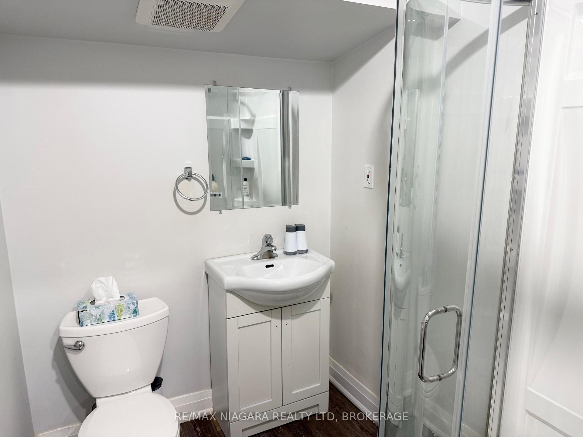 Photo 7 of Unit Unit 4, 4701 River Road, Niagara Falls, Downtown — HOMEH