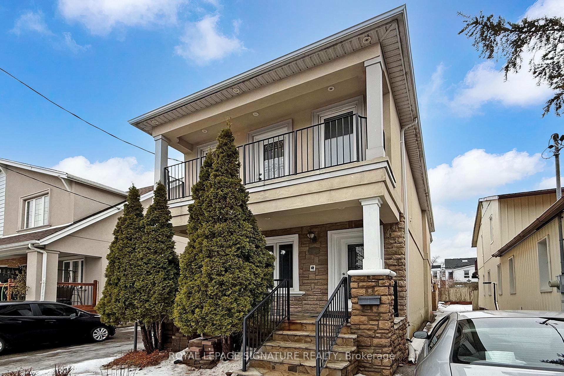 Front of 950 Greenwood Avenue