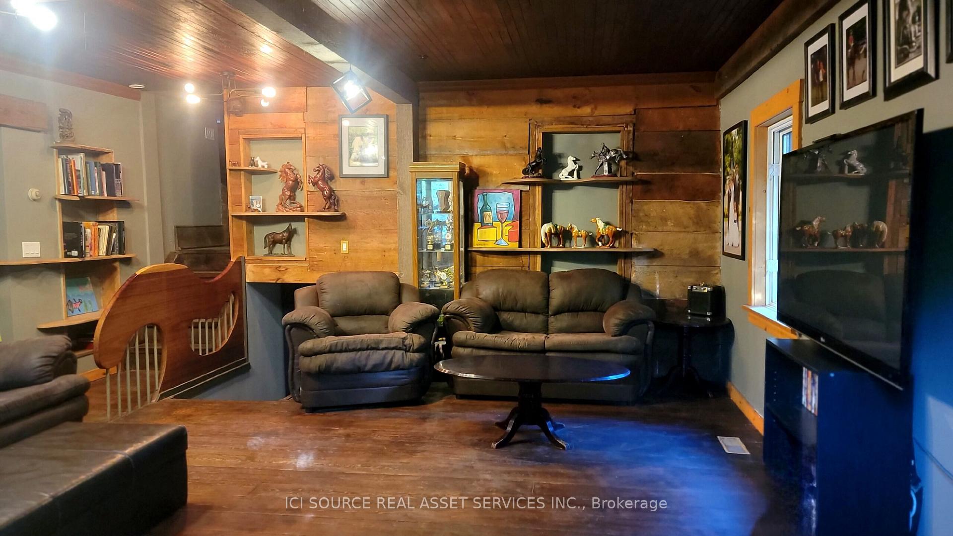 Photo 8 of 8829 Concession Rd 2, Uxbridge — HOMEH