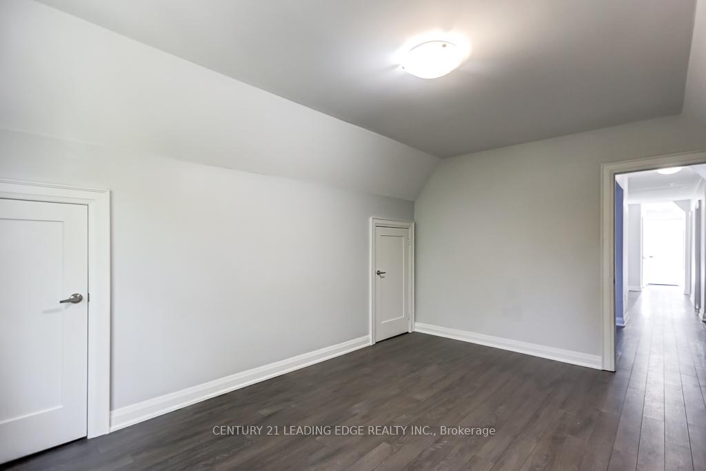 Photo 5 of Unit 3rd floor, 269 Leslie Street, Toronto, South Riverdale — HOMEH