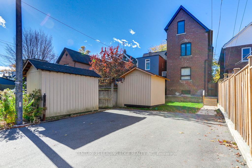 Photo 16 of Unit 3rd floor, 269 Leslie Street, Toronto, South Riverdale — HOMEH