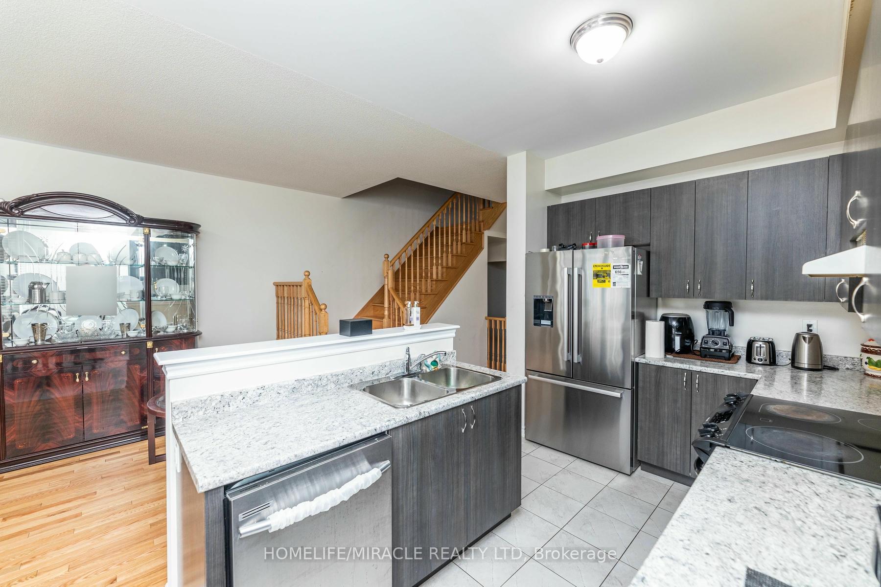 Photo 8 of 85 Royal Fern Crescent, Caledon, Rural Caledon — HOMEH