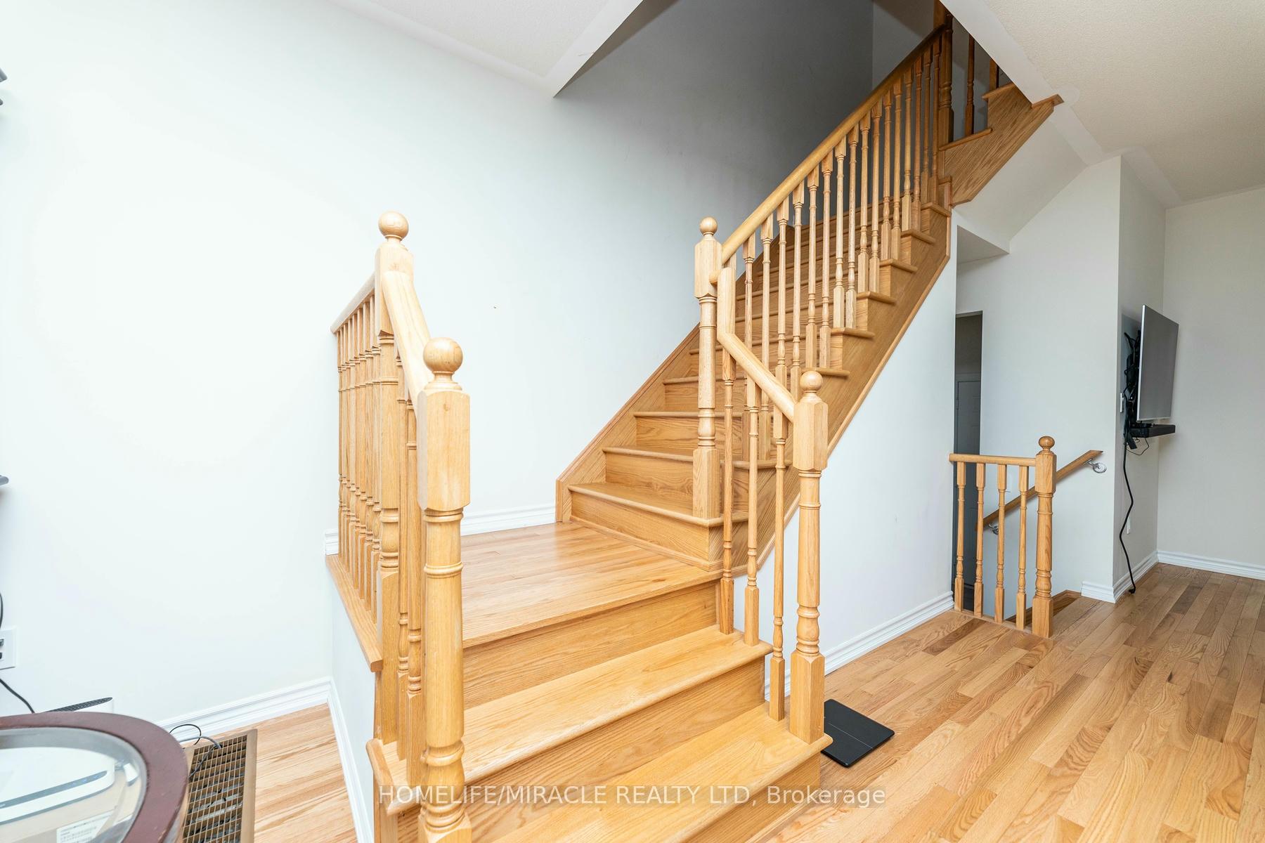 Photo 26 of 85 Royal Fern Crescent, Caledon, Rural Caledon — HOMEH