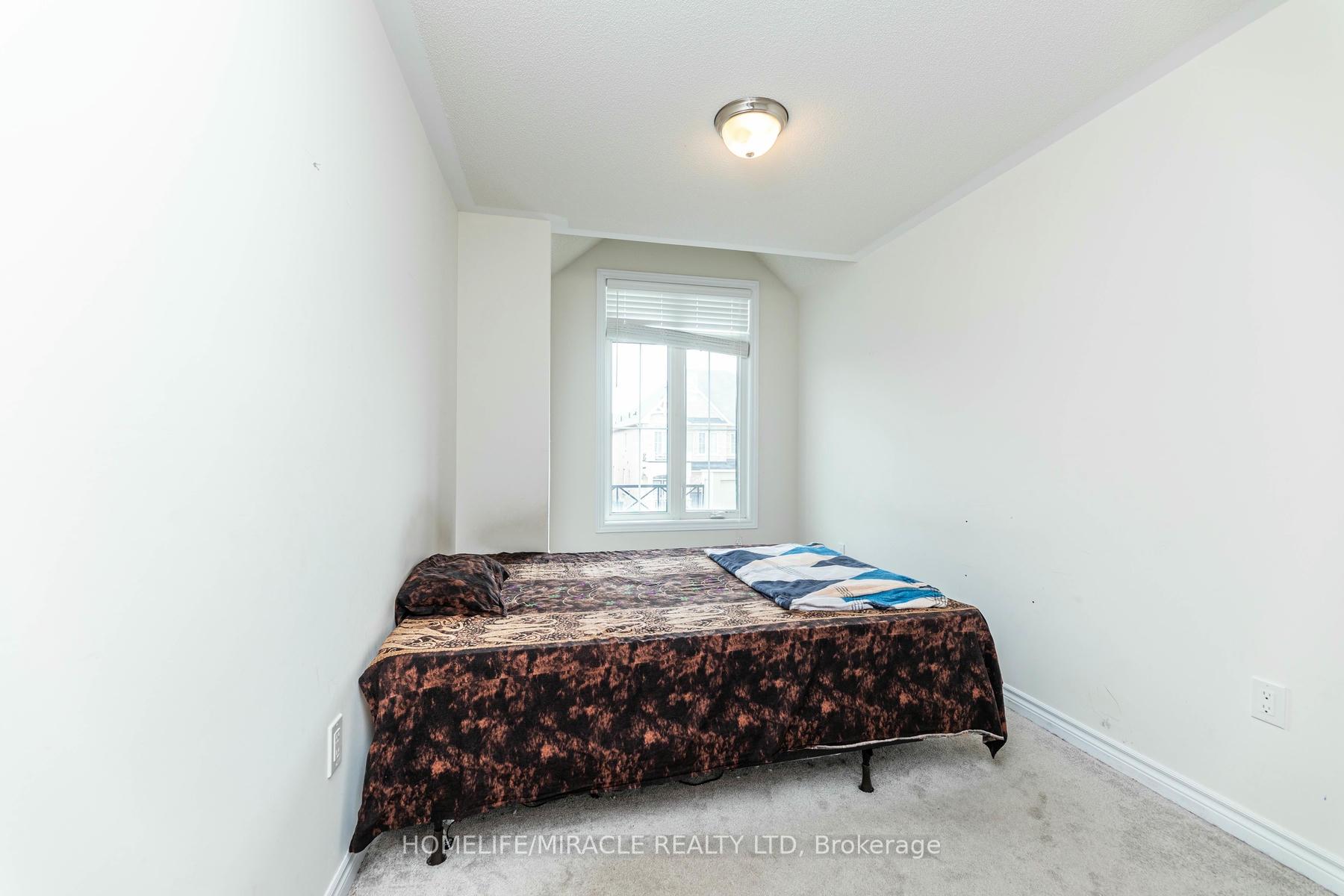 Photo 19 of 85 Royal Fern Crescent, Caledon, Rural Caledon — HOMEH