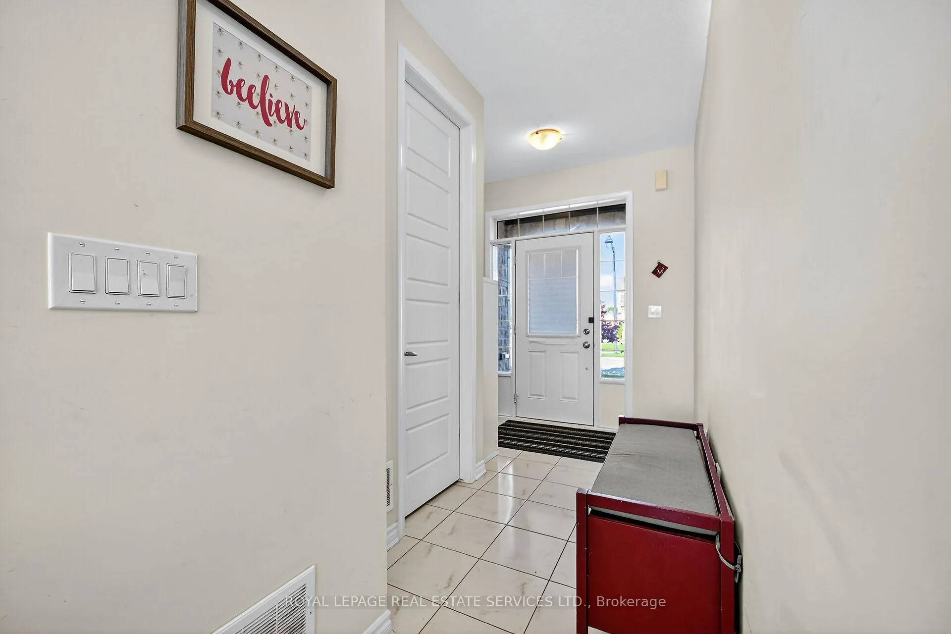 Photo 16 of 32 Celano Drive, Hamilton, Waterdown — HOMEH
