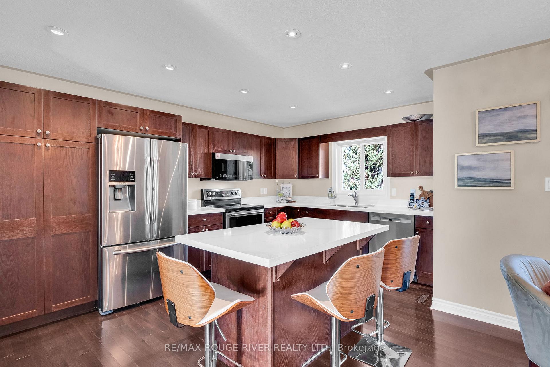 Photo 12 of 2 Beacon Drive, Brighton — HOMEH