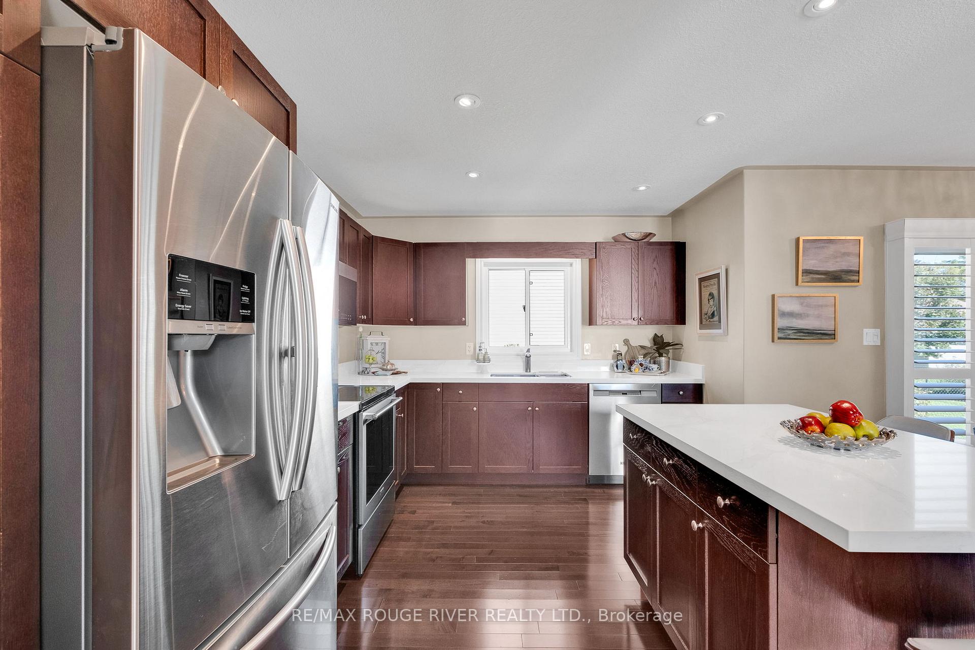 Photo 10 of 2 Beacon Drive, Brighton — HOMEH