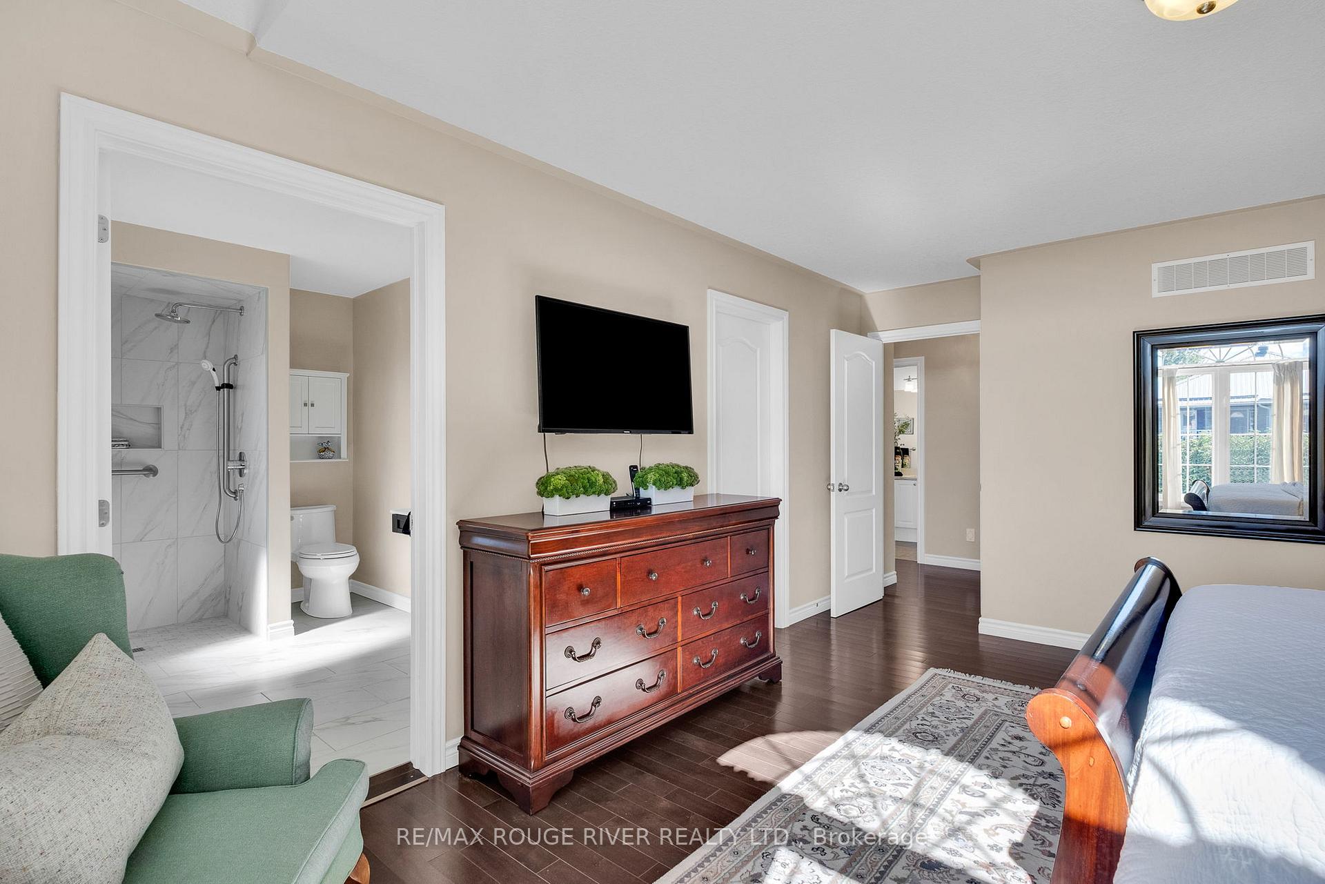 Photo 25 of 2 Beacon Drive, Brighton — HOMEH