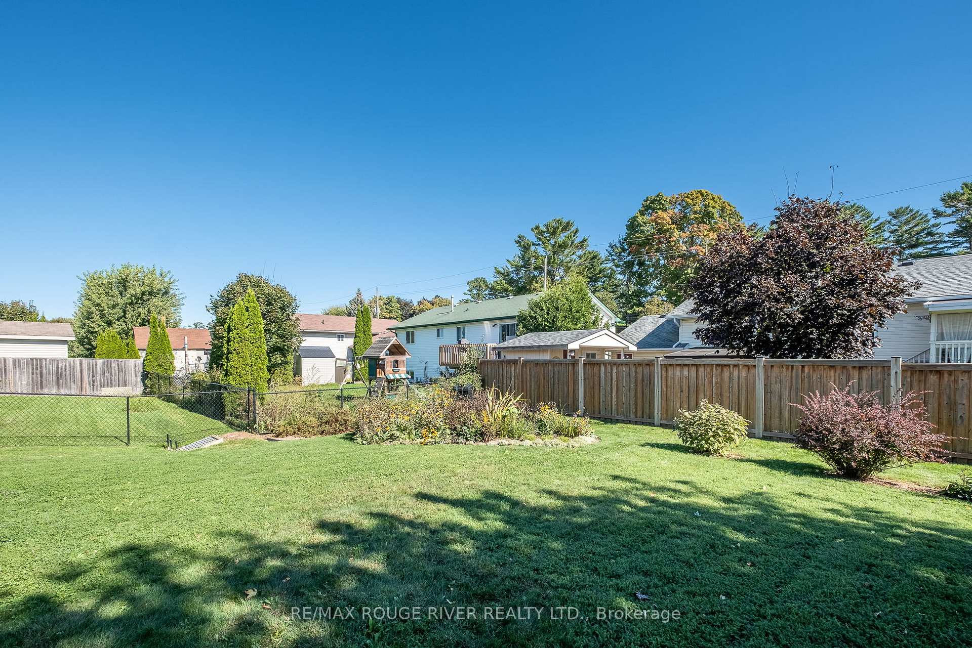 Photo 39 of 2 Beacon Drive, Brighton — HOMEH