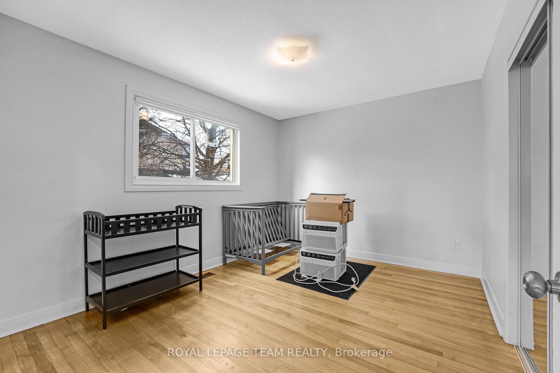 Photo 13 of Unit Lower Unit, 1666 Edge Hill Place, Ottawa, Ridgemont — HOMEH