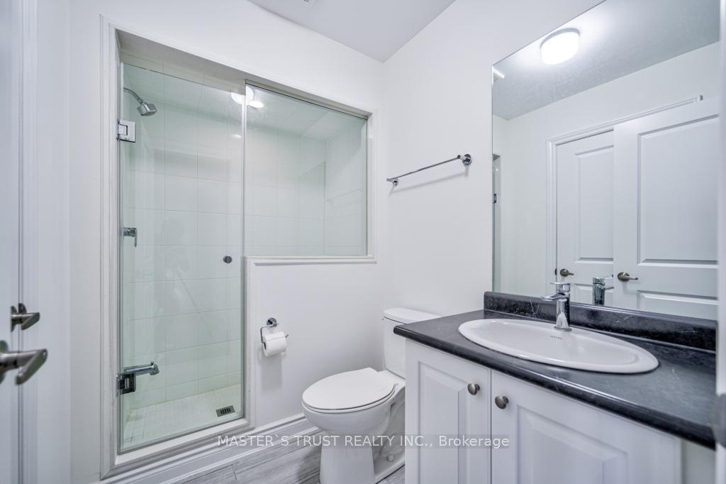 Photo 7 of 105 Lichfield Road, Markham, Unionville — HOMEH