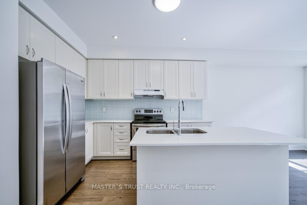 Photo 20 of 105 Lichfield Road, Markham, Unionville — HOMEH