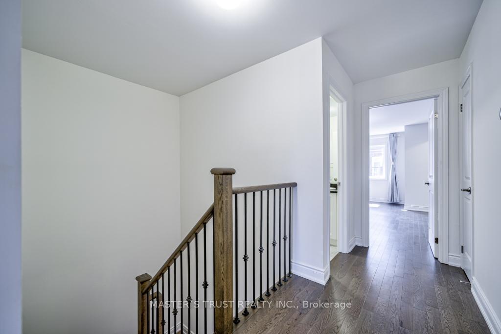 Photo 24 of 105 Lichfield Road, Markham, Unionville — HOMEH
