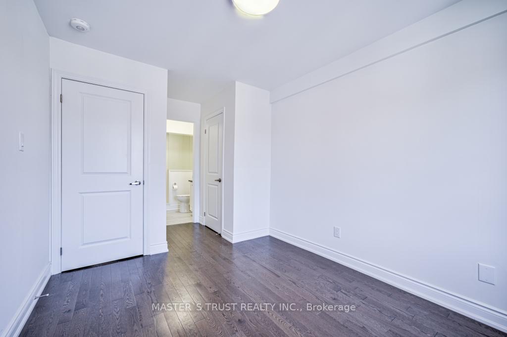 Photo 31 of 105 Lichfield Road, Markham, Unionville — HOMEH