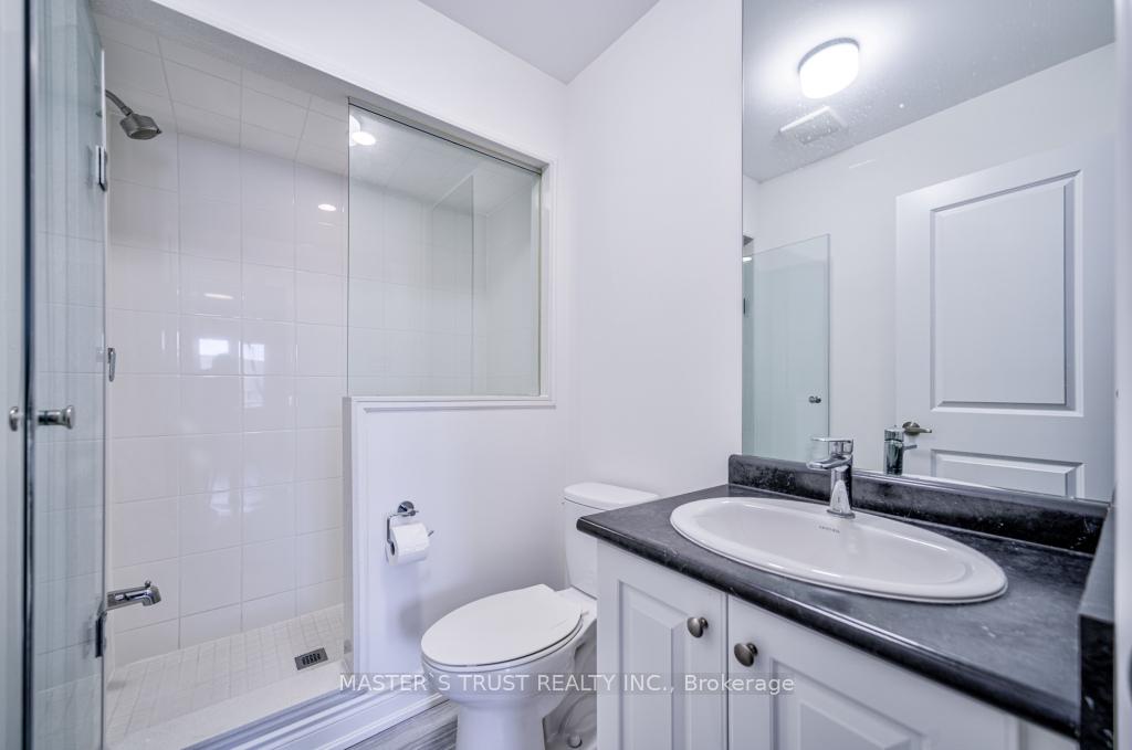 Photo 33 of 105 Lichfield Road, Markham, Unionville — HOMEH