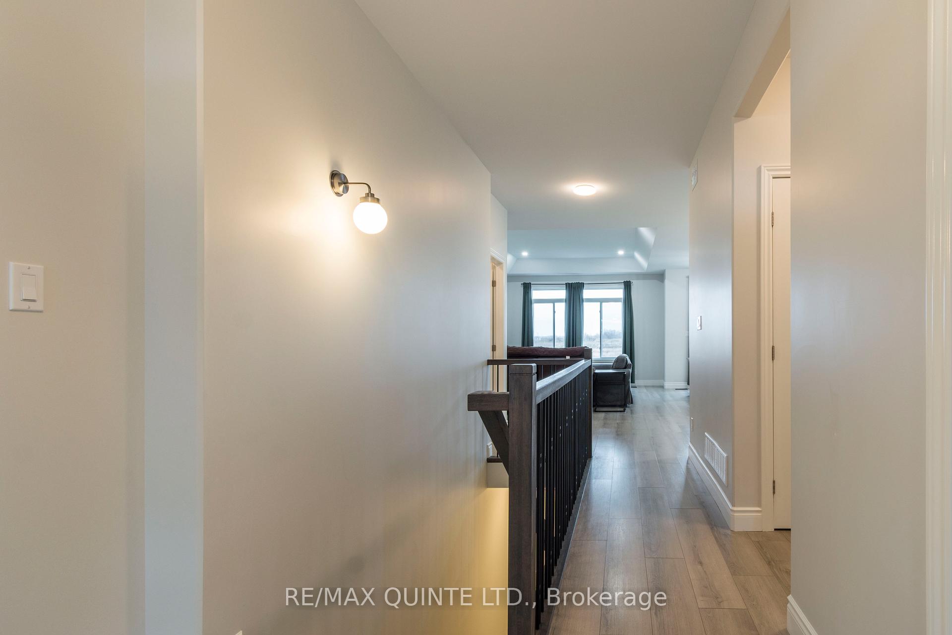 Photo 5 of 35 Raycroft Drive, Belleville, Thurlow Ward — HOMEH