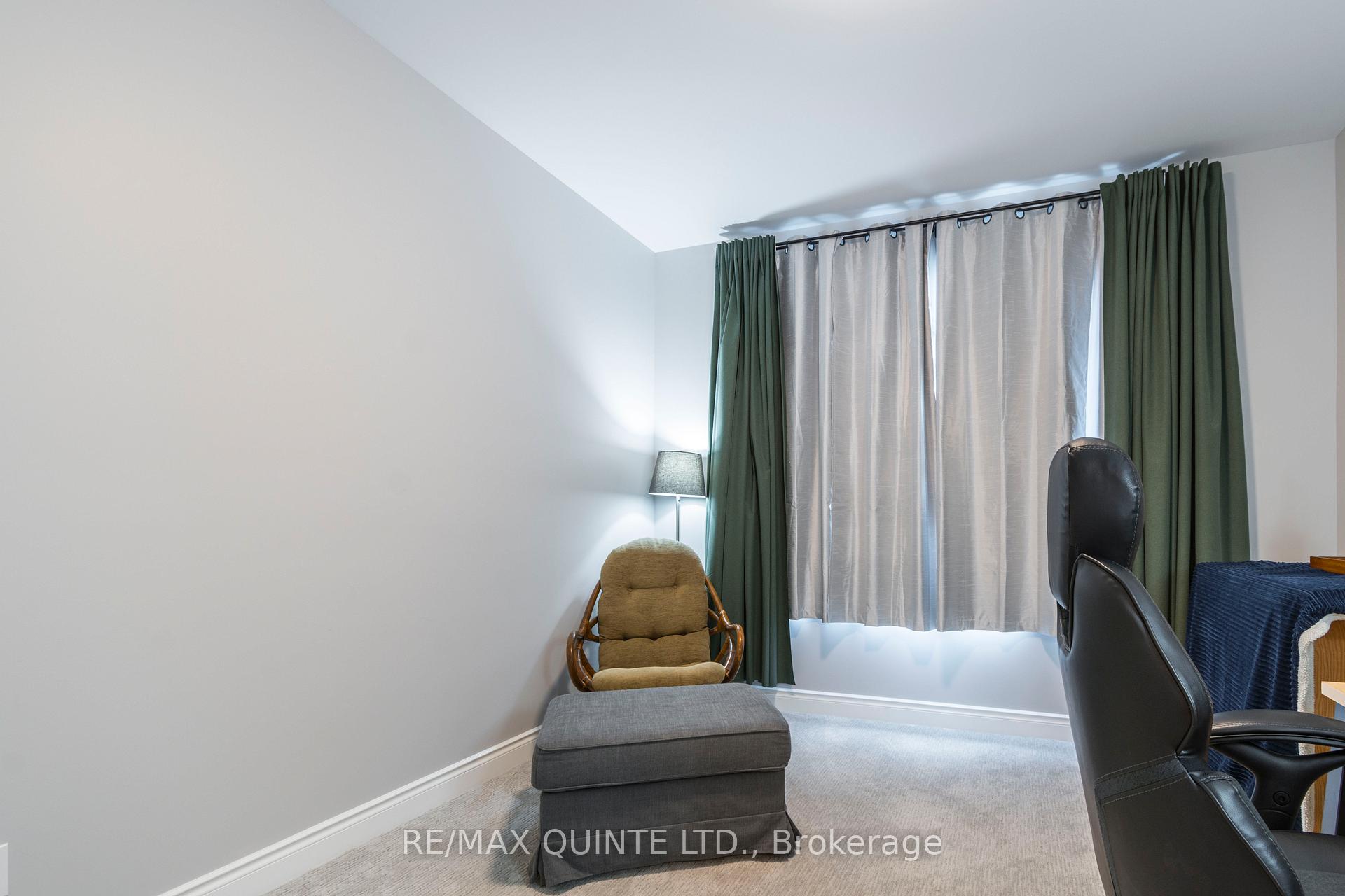 Photo 13 of 35 Raycroft Drive, Belleville, Thurlow Ward — HOMEH