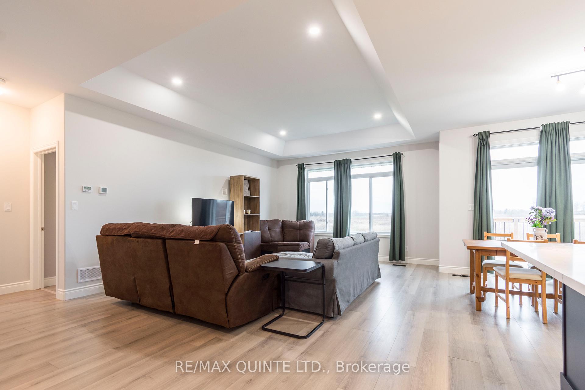 Photo 22 of 35 Raycroft Drive, Belleville, Thurlow Ward — HOMEH