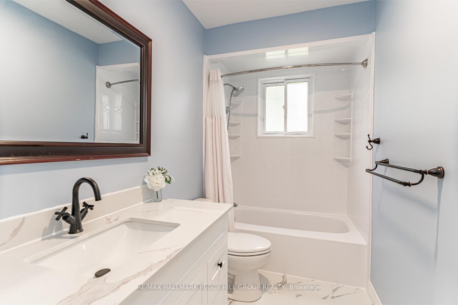 Photo 16 of 734 James Street, Innisfil, Alcona — HOMEH