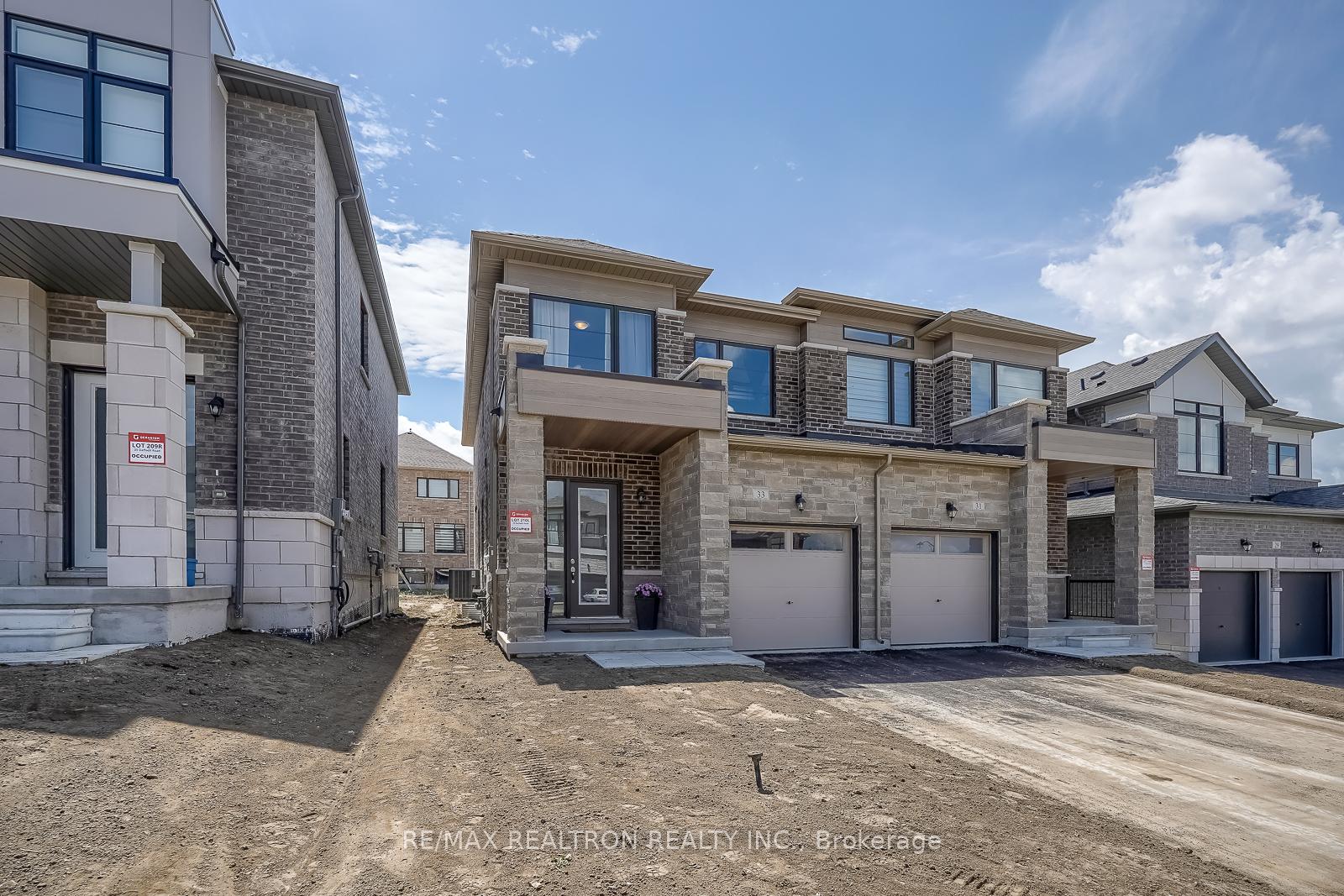 Photo 5 of 33 Daffodil Road, Springwater, Midhurst — HOMEH