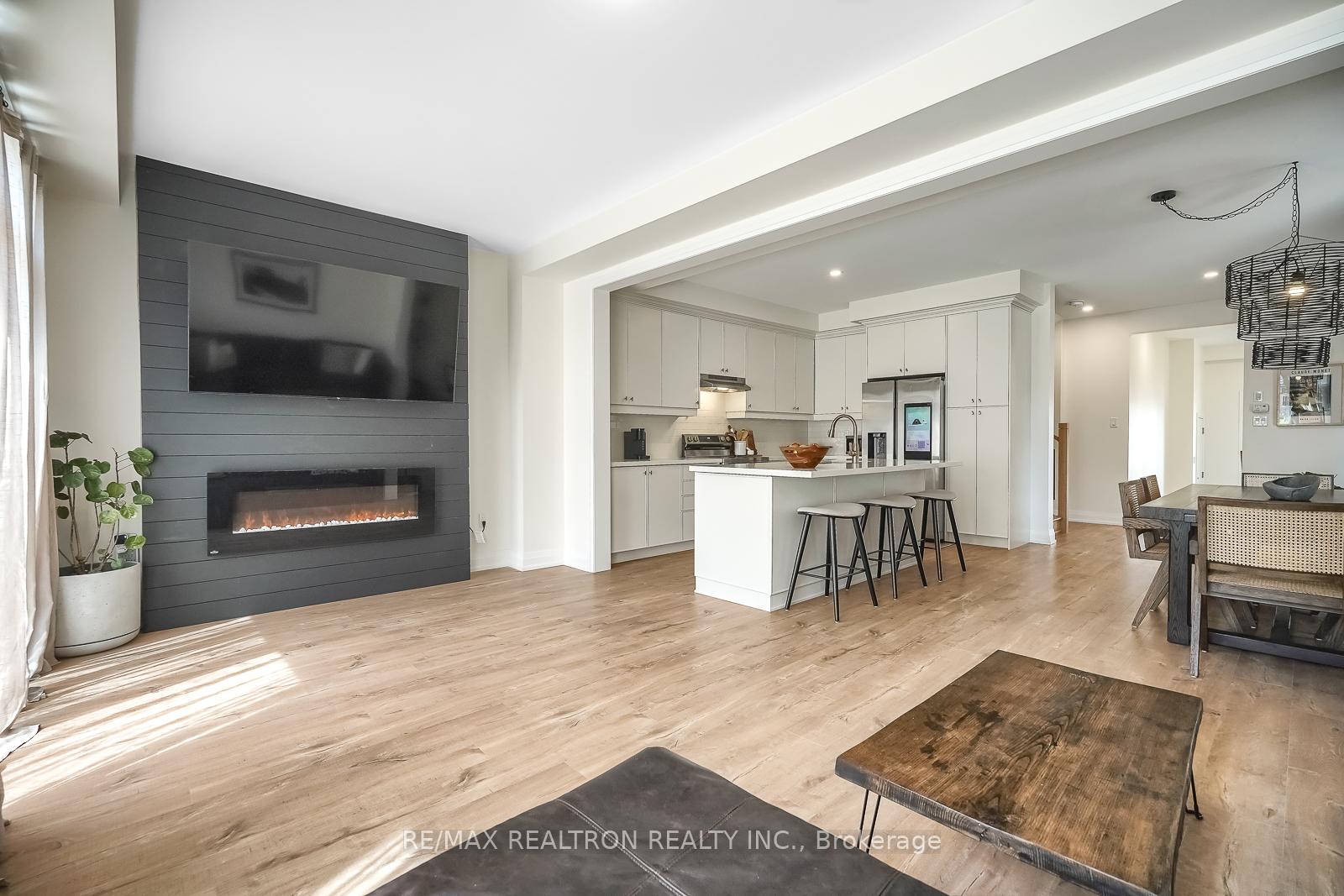 Photo 6 of 33 Daffodil Road, Springwater, Midhurst — HOMEH