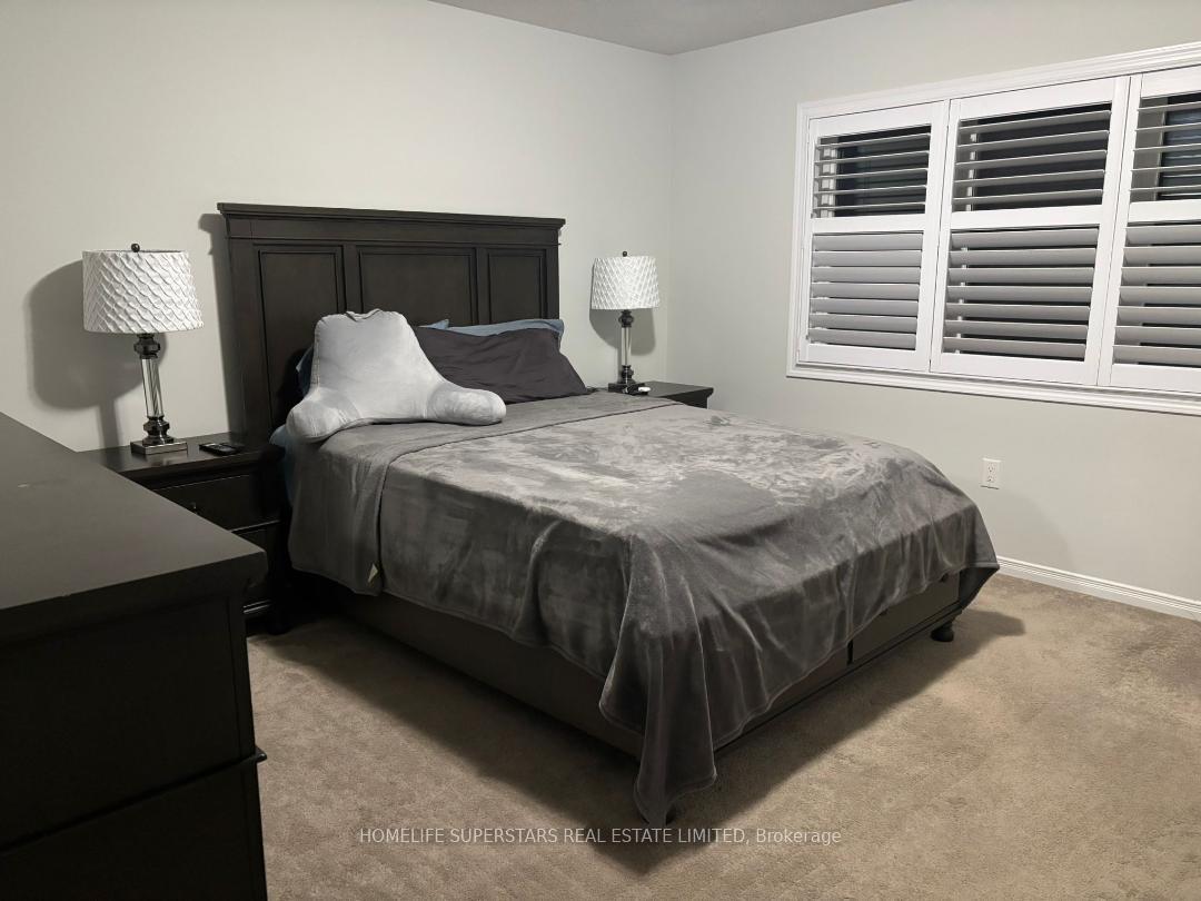 Photo 13 of 8755 Sourgum Avenue E, Niagara Falls, Brown — HOMEH