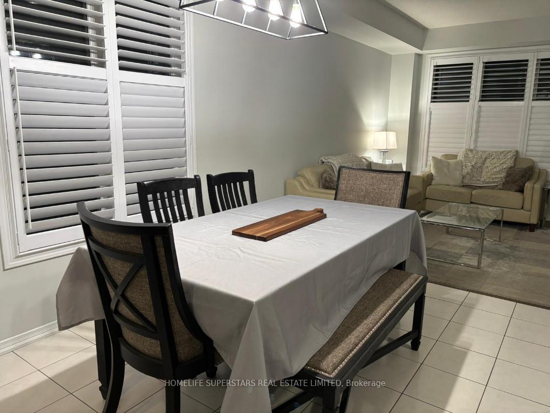 Photo 15 of 8755 Sourgum Avenue E, Niagara Falls, Brown — HOMEH