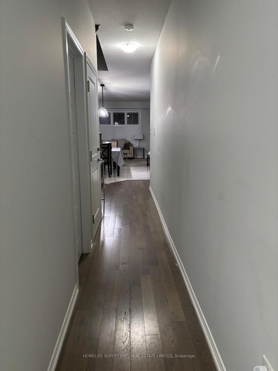 Photo 19 of 8755 Sourgum Avenue E, Niagara Falls, Brown — HOMEH