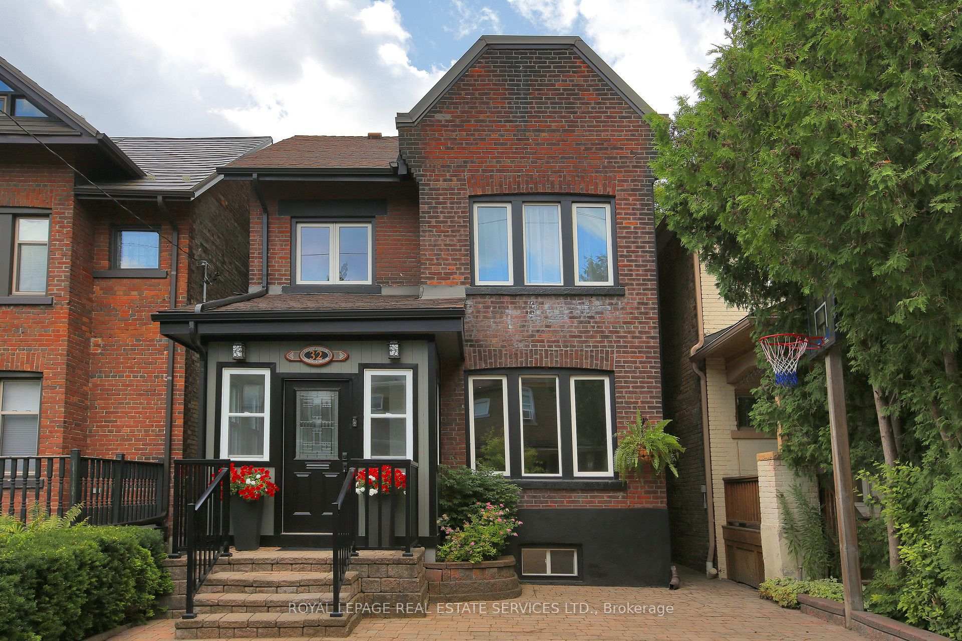 Front of 32 Coady Avenue
