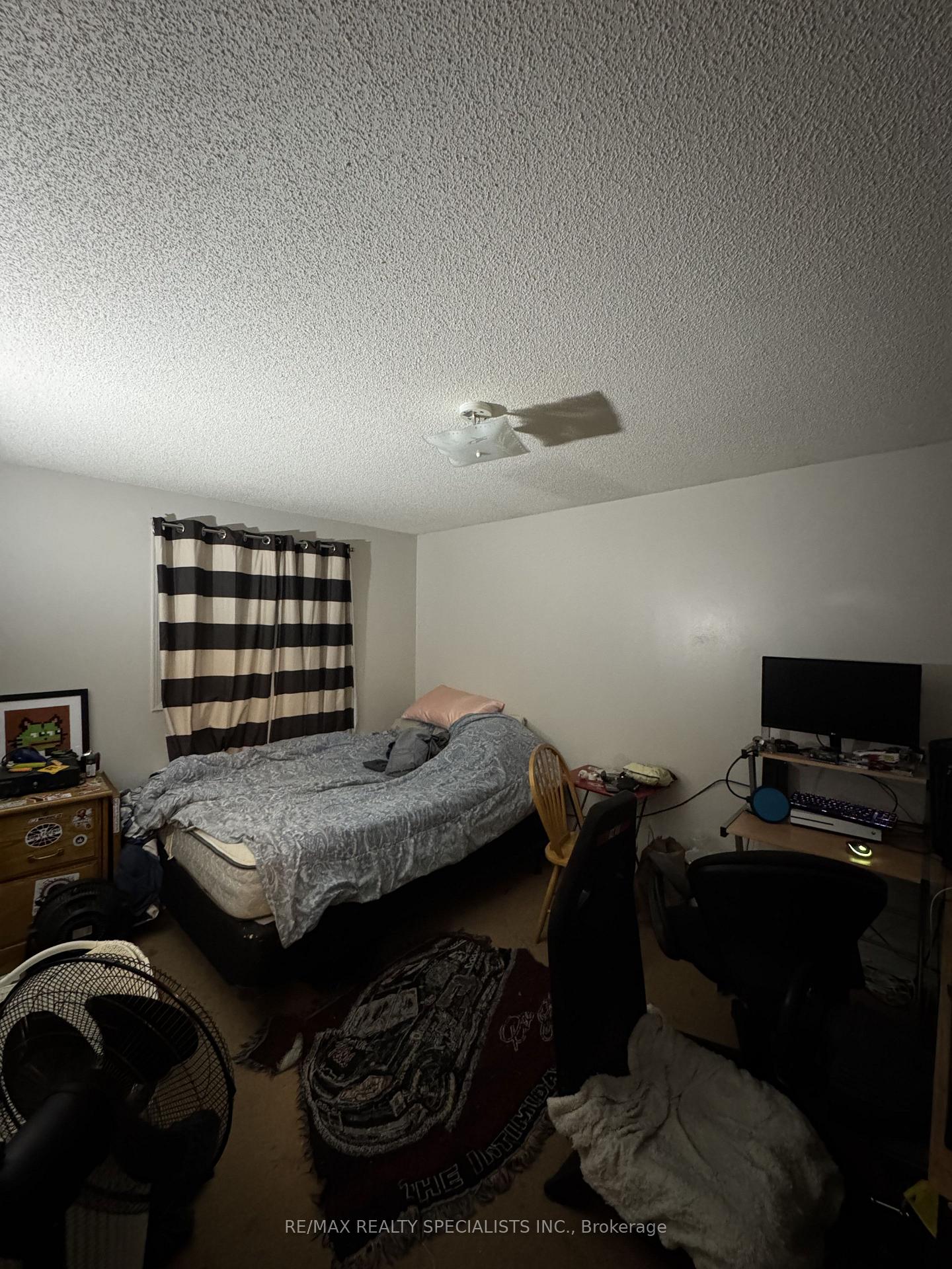 Photo 8 of 60 Ambler Bay, Barrie, Georgian Drive — HOMEH