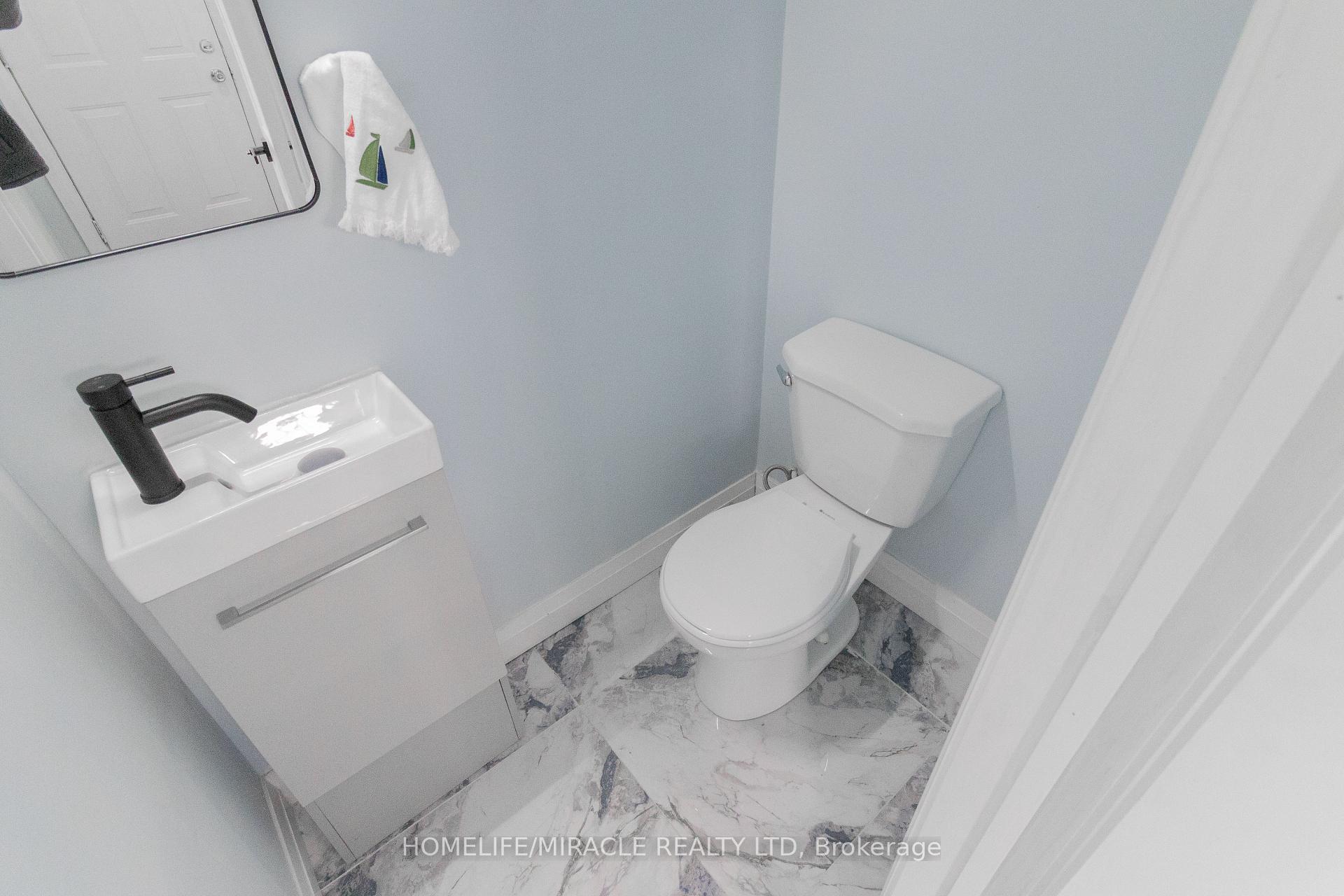 Photo 12 of 82 Shelby Avenue, Hamilton, Normanhurst — HOMEH