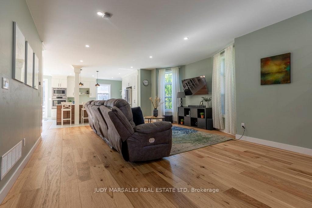 Photo 6 of 47 Mountain Avenue, Hamilton, Kirkendall — HOMEH