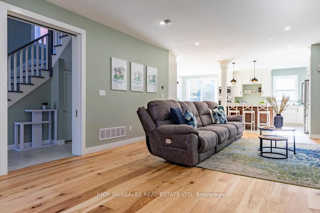 Photo 21 of 47 Mountain Avenue, Hamilton, Kirkendall — HOMEH