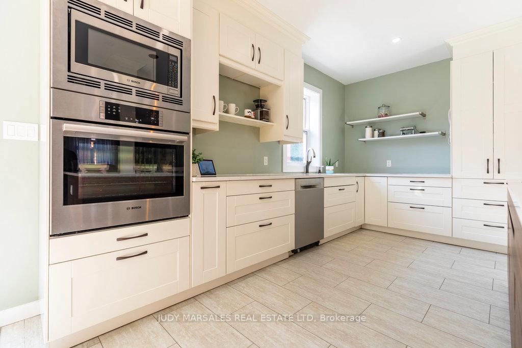 Photo 9 of 47 Mountain Avenue, Hamilton, Kirkendall — HOMEH