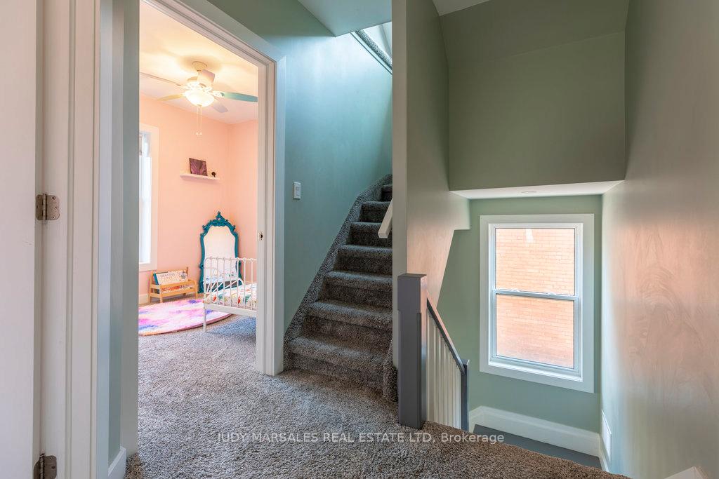 Photo 15 of 47 Mountain Avenue, Hamilton, Kirkendall — HOMEH