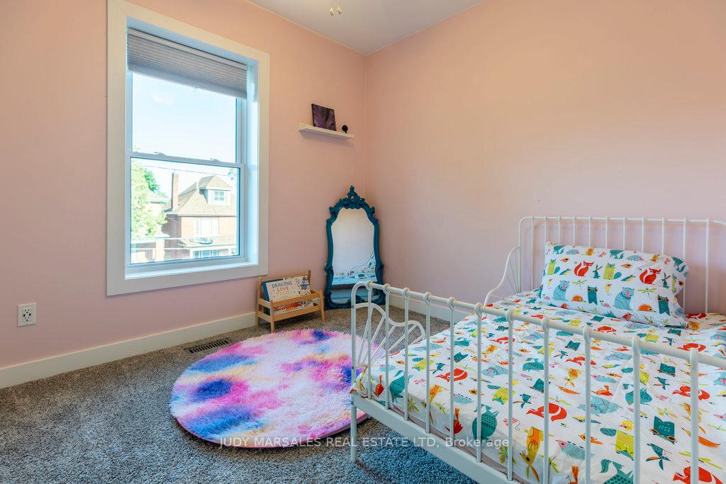 Photo 24 of 47 Mountain Avenue, Hamilton, Kirkendall — HOMEH