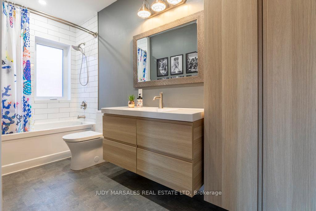 Photo 26 of 47 Mountain Avenue, Hamilton, Kirkendall — HOMEH