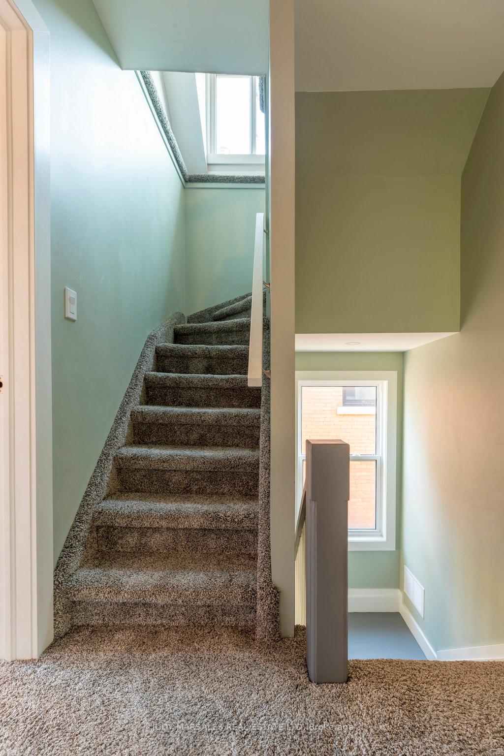 Photo 30 of 47 Mountain Avenue, Hamilton, Kirkendall — HOMEH