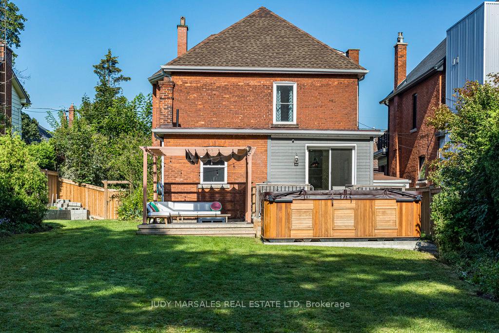 Photo 28 of 47 Mountain Avenue, Hamilton, Kirkendall — HOMEH