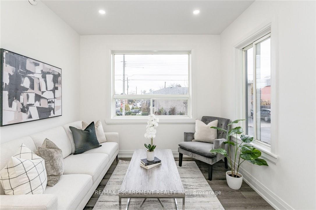 Photo 7 of Unit A, 476 Ferguson Avenue, Hamilton, North End — HOMEH