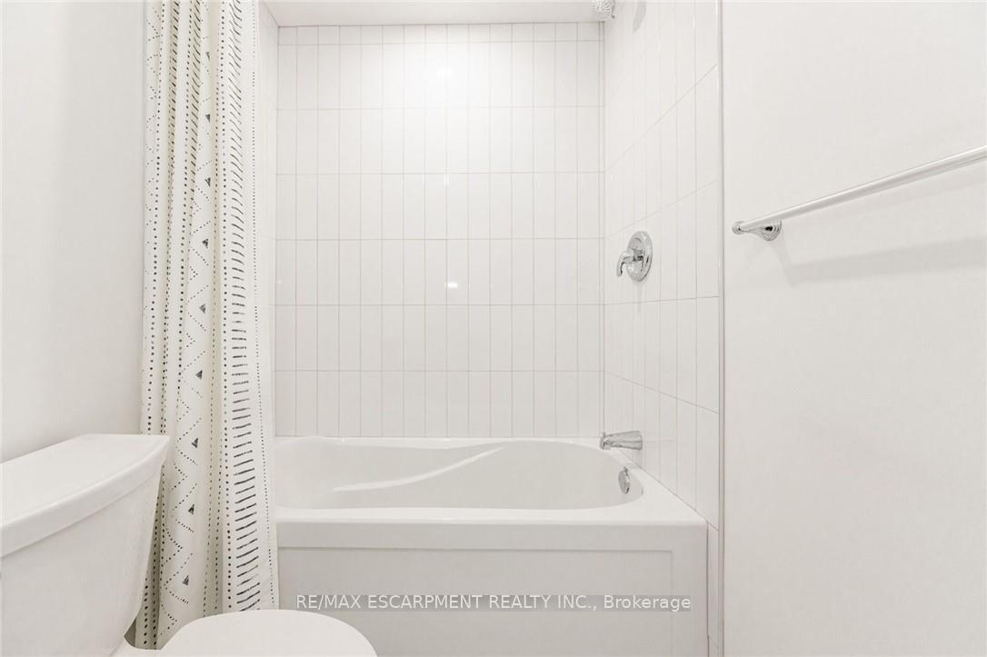 Photo 15 of Unit A, 476 Ferguson Avenue, Hamilton, North End — HOMEH