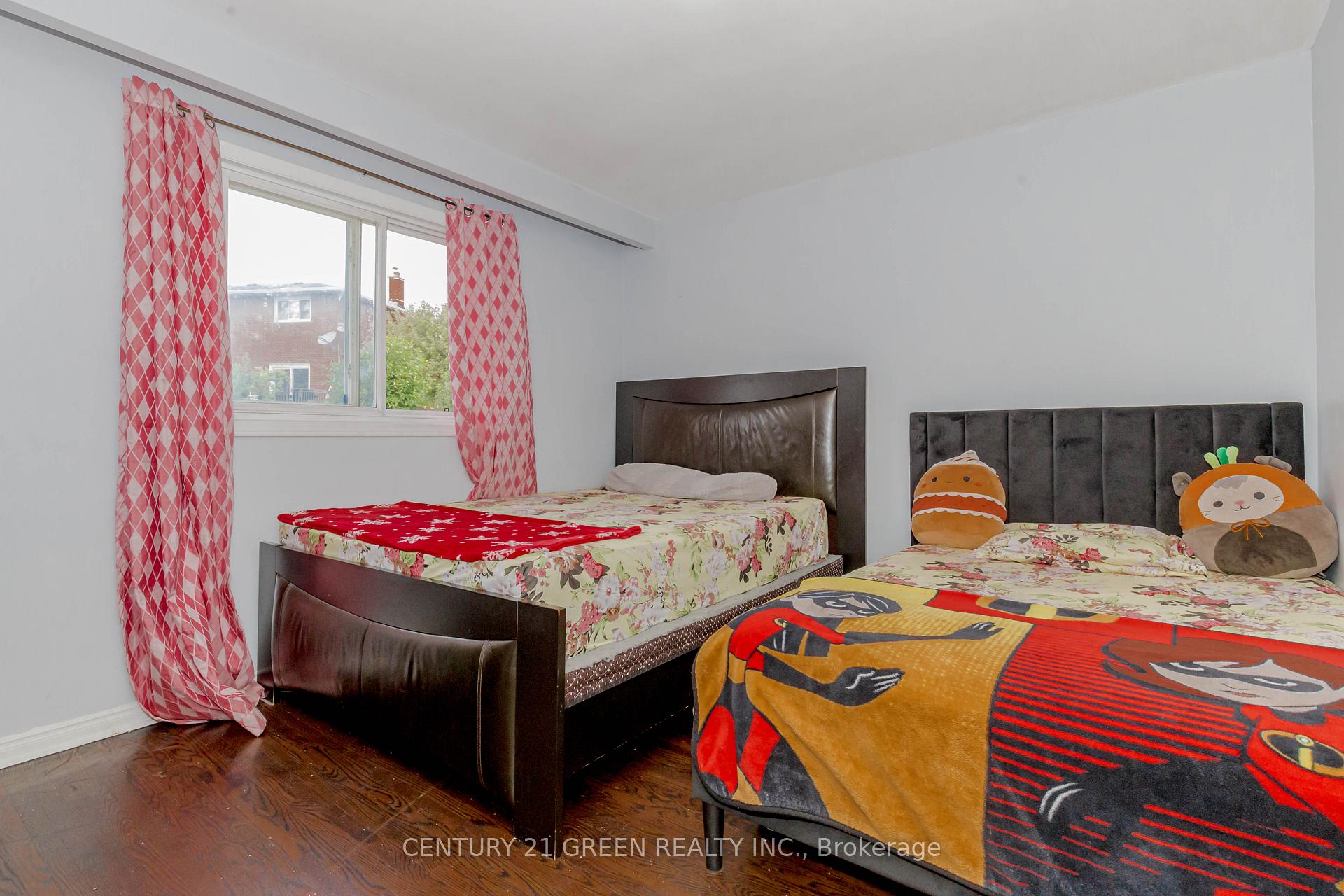 Photo 31 of 74 Linkdale Road, Brampton, Brampton North — HOMEH