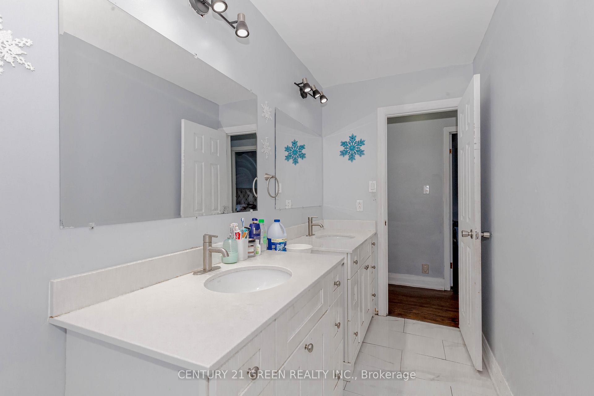 Photo 14 of 74 Linkdale Road, Brampton, Brampton North — HOMEH