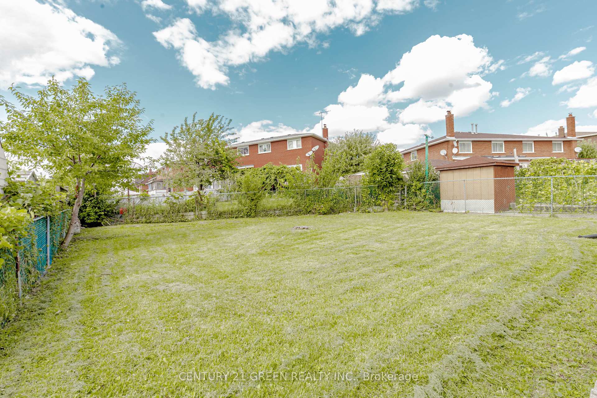 Photo 26 of 74 Linkdale Road, Brampton, Brampton North — HOMEH